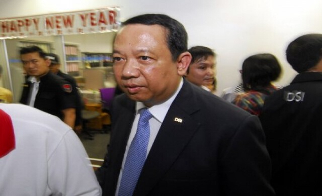 กปปส.ยื่นเอกสารถึง'ธาริต'ขอเลื่อนนัด