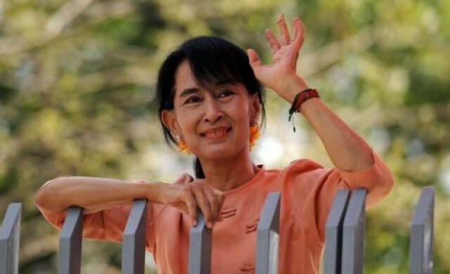 พรรคออง ซาน ซูจี ยันลงเลือกตั้งปี58แน่