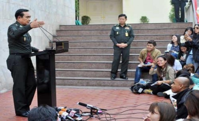 'ประยุทธ์'จี้รัฐบาลรับผิดชอบถ้าเกิดจลาจล