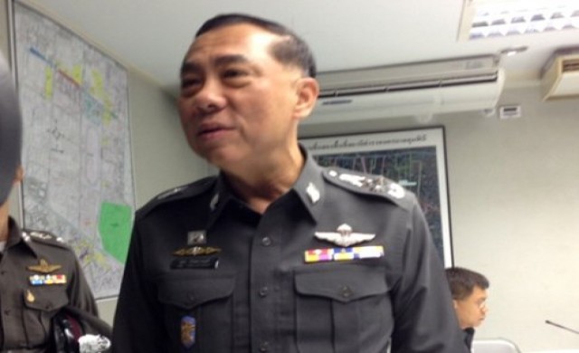 ตำรวจชี้เหตุยิงหน้าปชป.แค่ข่มขู่การเมือง
