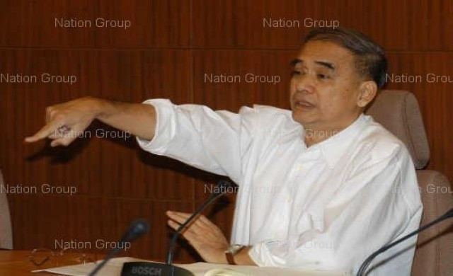 'ธีรยุทธ'หนุนสันติภิวัฒน์ มวลมหาประชาชน