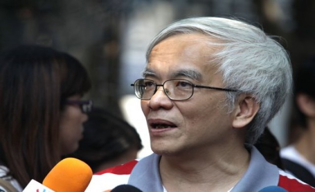 'สมศักดิ์'แนะเลื่อนเลือกตั้งเผื่อเลี่ยงทางตัน
