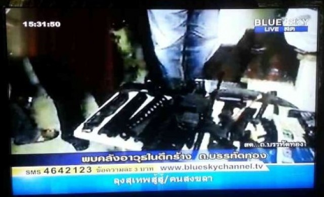 พบอาวุธอื้อในตึกร้าง ถ.บรรทัดทอง