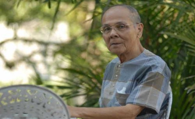 ตัวจริง เสียงจริง
"โปรดฟังอีกครั้ง"