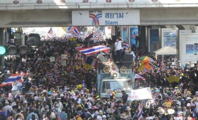 วิเคราะห์ประท้วงไทย รัฐใช้อำนาจเกินเลย