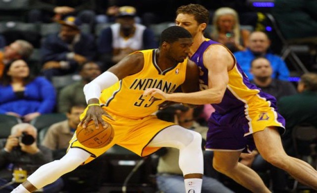 กีฬารอบโลก : เพเซอร์สไล่ต้อนเลเกอร์ส