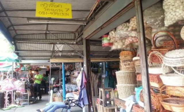 เหนือคำบรรยาย! ตลาดนัดจตุจักรยุค 'เงียบเหงา'