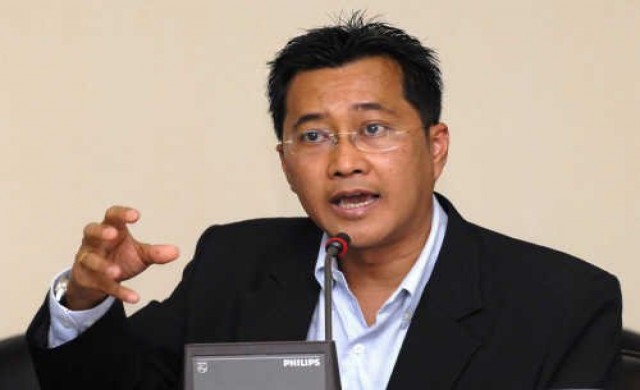 จี้ปรับ'โครงสร้างพื้นฐาน' แข่งขันรับเออีซี ปี58