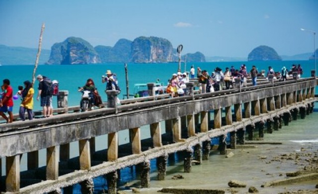 ชีวิตสำราญ...ที่เกาะยาวน้อย