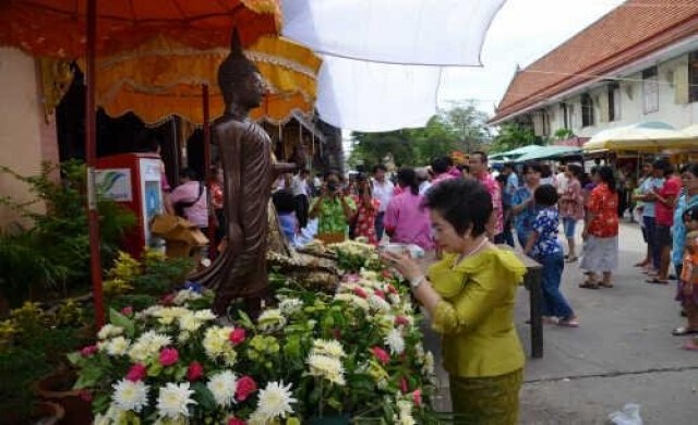 วธ.ปิดสยามฯ จัด'สงกรานต์สีขาว'