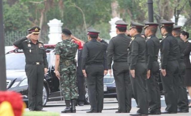 107ปีพล.1รอ.'ประยุทธ์'แนะทหารยืนจุดเหมาะสม