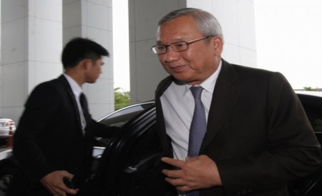 'นิวัฒน์ธำรง'ลั่นไม่หนักใจนั่งรักษาการนายกฯ