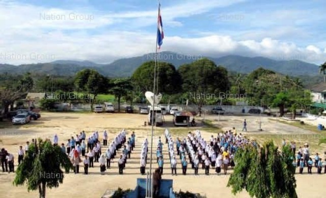 จนท.คุมเข้มเปิดเทอมวันแรกนราธิวาส