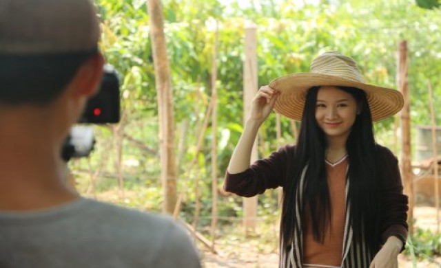 'คูของข้อย'ไอดอลลาวก้าวสู่อาเซียน