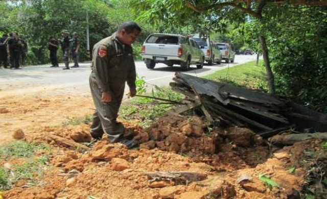 บึ้ม2จุดนราฯเจ็บอื้อรับเปิดเทอม