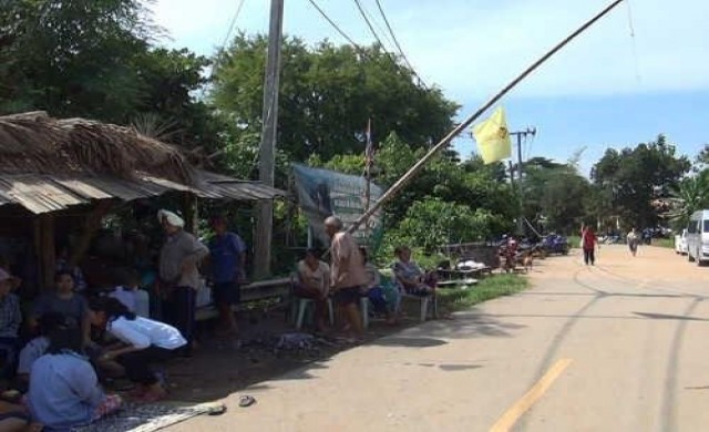ชาวบ้านเหมืองทองยุติการชุมนุม