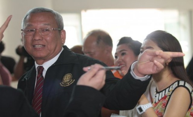 'นิวัฒน์ธำรง'ย้ำครม.ลาออกไม่ได้