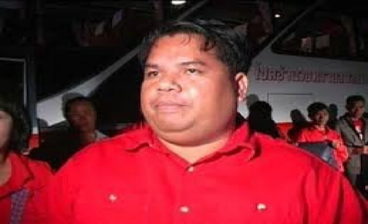 "ธรรมนัส" VS "แรมโบ้" เปิดปูมหลัง แกะรอยดีลลับ "ทักษิณ" ชิง “ประยุทธ์”? 