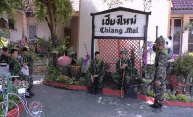 ค้นบ้าน'ทักษิณ'ลุยตัดท่อน้ำเลี้ยง