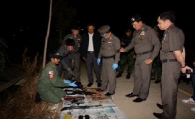ทิ้งอีก!อาวุธสงครามข้างทางที่บางกรวย