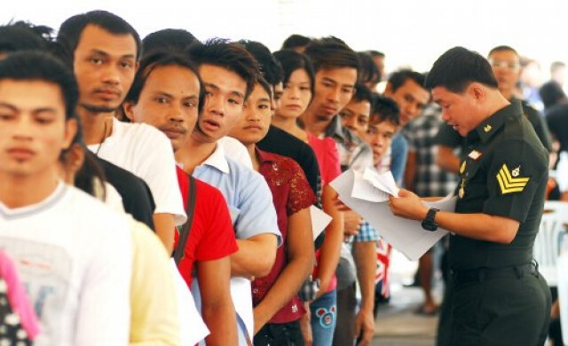 ขึ้นทะเบียน'ต่างด้าว'จ.สมุทรสาคร1,800คน