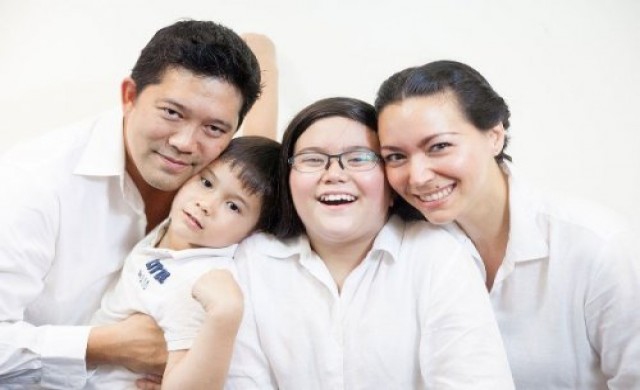 สโลว์ไลฟ์สไตล์ 'ลอร่า'