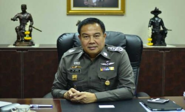 'เอก-พงศพัศ-สมยศ' ใครมีลุ้นคว้าเก้าอี้ผบ.ตร.?