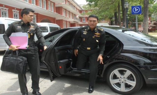 ประชุมแก้ชายแดนใต้