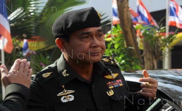 'ประยุทธ์'โผล่ทักทายวงประชุม นบข.