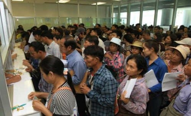 กองสลากฯเปิดผู้ค้ารายย่อยลงทะเบียนวันแรก
