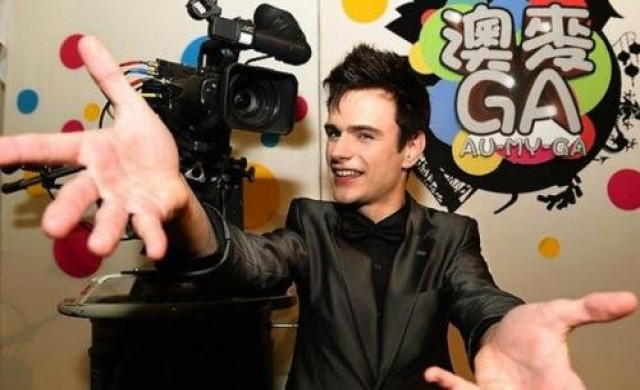 อึ้ง!หนุ่มออสซี่รถคว่ำฟื้นพูดจีนคล่อง