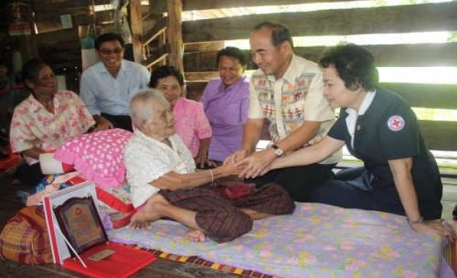 ทึ่ง!พบปู่ปวดย่าทวด5แผ่นดิน14 คน