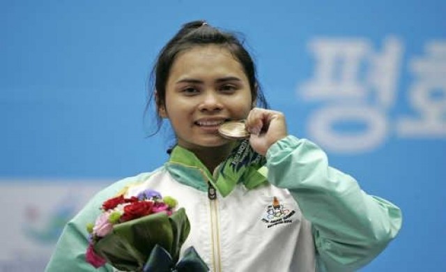 'ปุ๊กลุก'คว้าเหรียญเอเชี่ยนเกมส์แรกให้ไทย