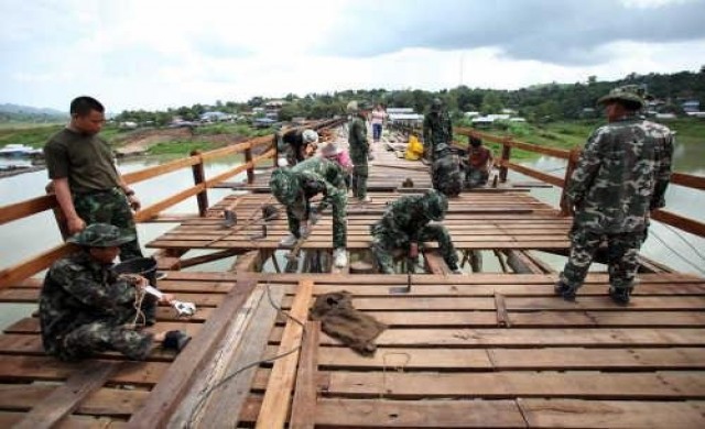 ร่วมใจฟื้นตำนานสะพานมอญคืบ