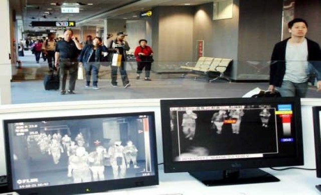 ชี้ความเสี่ยงผู้ติดเชื้ออีโบลาบินต่างแดน