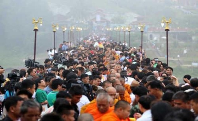 สะพานไม้ สะพานมอญ สะพานแห่งความสามัคคี