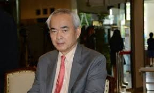 'พรเพชร'เล็งแจง'เมธี'นั่งกก.ตุลาการถูกต้อง