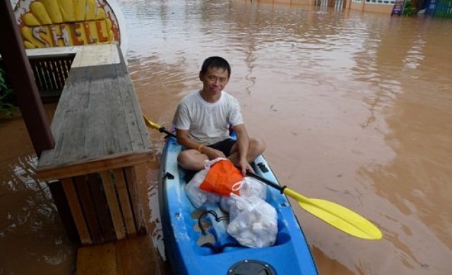นิยามแห่งพอเพียง
ชาตรี เจริญศิริ