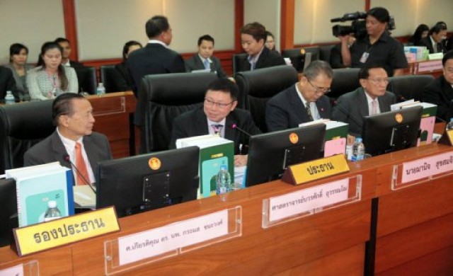 เผย'ภท.-ชทพ.'ให้ความเห็นเป็นประโยชน์ยกร่างรธน.