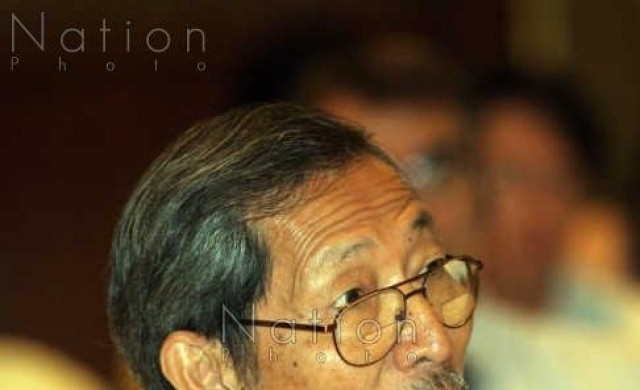 'ผอ.ส.สันติวิธีฯ'แนะ'นายกฯ'ยกเลิกกฎอัยการศึก