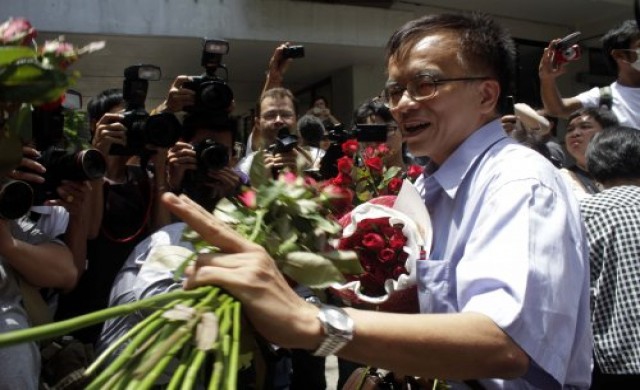 'สมศักดิ์'ขอบคุณ!กลับโพสต์เฟซบุ๊คอีกครั้ง