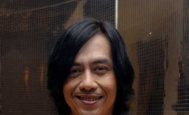 อดีตนักร้องดังโร่แจ้งความถูกตุ๋นโควตาหวย3พันล้าน
