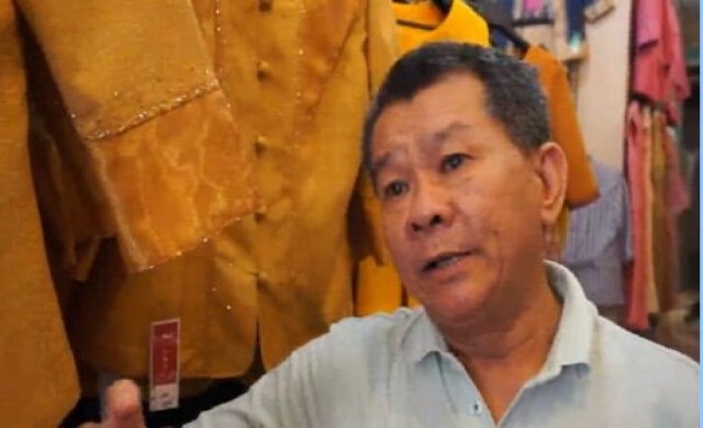 แห่ซื้อเสื้อเหลือง'วันพ่อ'