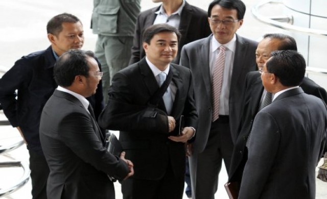 'อภิสิทธิ์'เขียนบทความจวกนโยบายพลังงานรัฐบาล