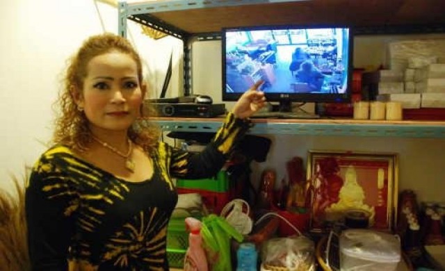 สั่งเร่งล่าสาวอ้วนหลอกเงินเหยื่อ