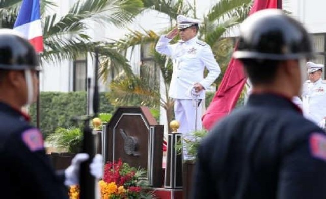 สื่อตั้งฉายา'ตร.ลายพราง'ชี้พงศ์พัฒน์'นายพลช็อกโลก'