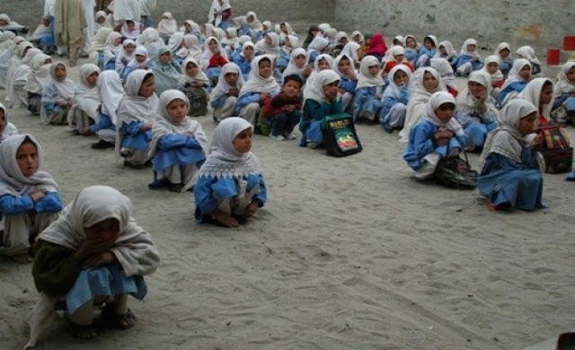 โรงเรียนทั่วปากีสถานเข้มความปลอดภัย