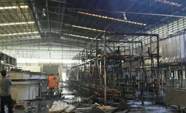 ไฟไหม้รง.ผลิตชิ้นส่วนอิเล็กทรอนิกส์ค่าเสียหาย10ล.