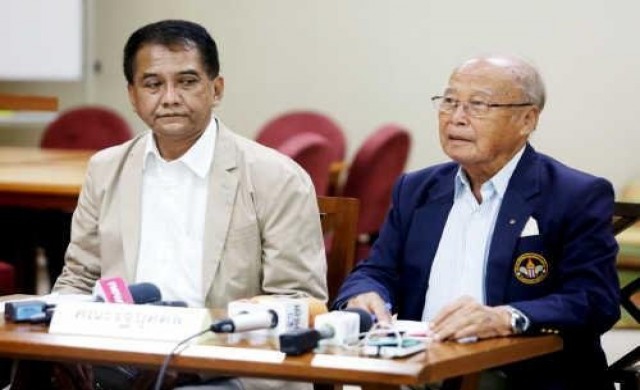 เสนอเปิดทางกองทัพ-รัฐบุรุษรับสนองพระบรมราชโองการฯ