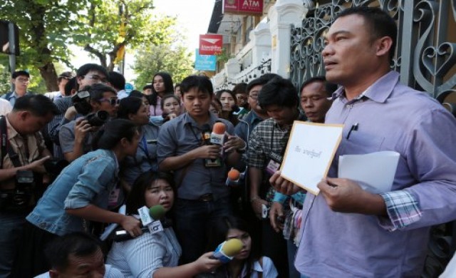 ชาวสวนยางขู่ชุมนุมทั่วปท.แก้ราคายางที่80บ.